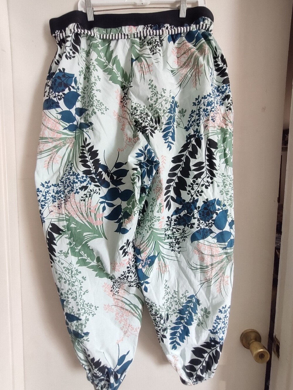 Peterson Women's XL Parachute 100% Cotton Pants White With Leaf Design